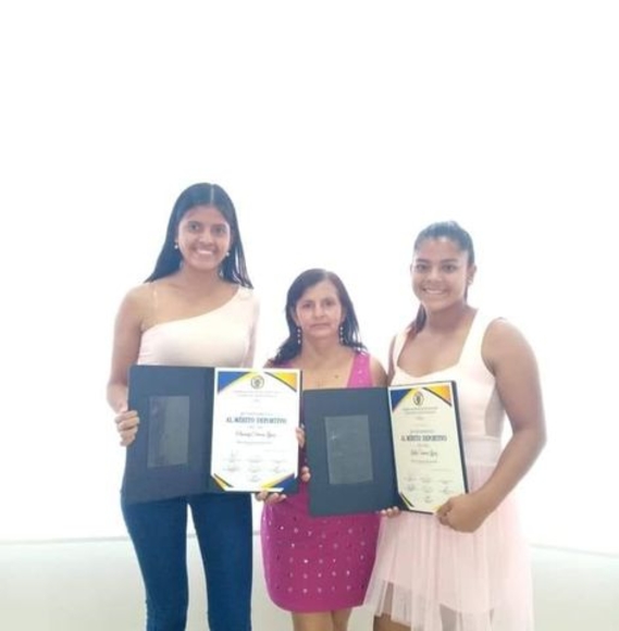 Meet your Posher, Bolivar david - Picture 1 of 1